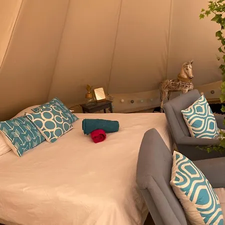 Glamping Au Bord De L'eau *