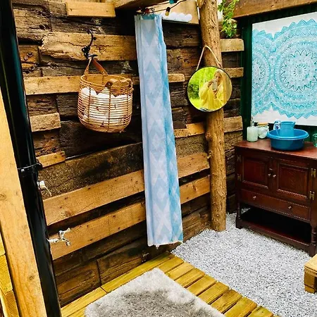 Glamping Au Bord De L'eau * Merey